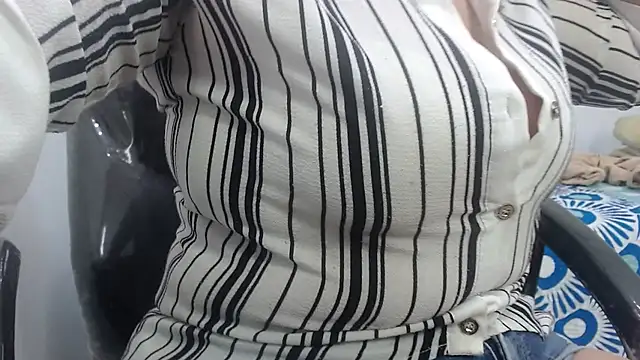 sexy lady 0 online show from 03-04-25, 08:05