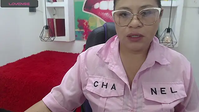 sexy lady 0 online show from 10-10-25, 11:20