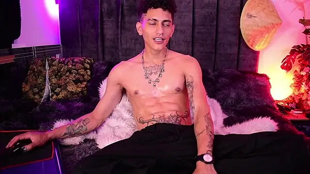 DemonKush-- online show from 06-28-26, 04:29