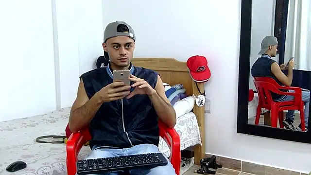 Snapshot of Spartan-Blaze chatting on 01-23-25, 11:05 Spartan-Blaze online show from 01-23-25, 11:05