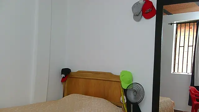 Snapshot of Spartan-Blaze chatting on 02-12-25, 05:58 Spartan-Blaze online show from 02-12-25, 05:58