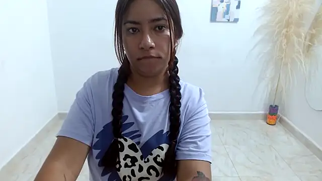 Mary Pompis online show from 01-09-25, 02:54