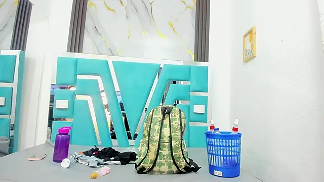 mia alvares online show from 01-17-25, 11:27