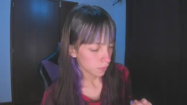 MiaGoth  online show from 11-20-25, 02:45