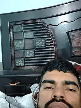 yourboy2000   online show from 01-17-26, 06:11