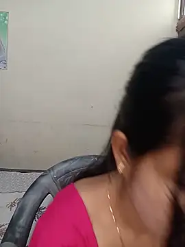 Snapshot of Miss-Riyasingh chatting on 05-26-26, 04:19 Miss-Riyasingh online show from 05-26-26, 04:19