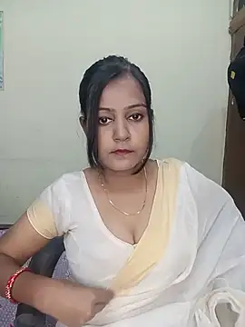 Snapshot of Miss-Riyasingh chatting on 06-28-26, 02:23 Miss-Riyasingh online show from 06-28-26, 02:23