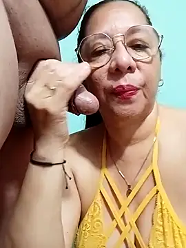 Snapshot of MATTHEW_MRANDA chatting on 03-15-26, 08:09 MATTHEW MRANDA online show from 03-15-26, 08:09