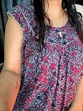 Snapshot of kaamuk_shweta chatting on 09-09-25, 07:41 kaamuk shweta online show from 09-09-25, 07:41