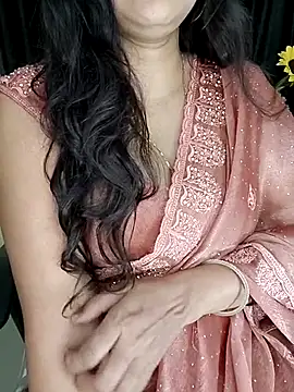 Snapshot of kaamuk_shweta chatting on 09-27-25, 10:59 kaamuk shweta online show from 09-27-25, 10:59