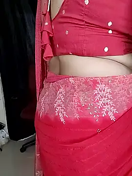 Snapshot of kaamuk_shweta chatting on 10-11-25, 01:27 kaamuk shweta online show from 10-11-25, 01:27