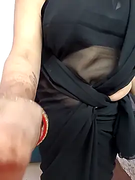 Snapshot of kaamuk_shweta chatting on 10-14-25, 12:50 kaamuk shweta online show from 10-14-25, 12:50