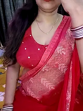 Snapshot of kaamuk_shweta chatting on 10-29-25, 05:10 kaamuk shweta online show from 10-29-25, 05:10