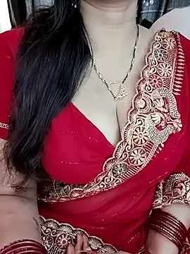 Snapshot of kaamuk_shweta chatting on 11-01-25, 04:25 kaamuk shweta online show from 11-01-25, 04:25