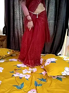 Snapshot of kaamuk_shweta chatting on 11-02-25, 05:21 kaamuk shweta online show from 11-02-25, 05:21