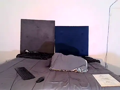 ReginaStar16 online show from 02-18-25, 10:16