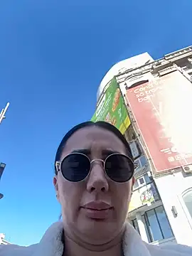 Snapshot of AnaRhodes chatting on 03-06-25, 08:30 AnaRhodes online show from 03-06-25, 08:30