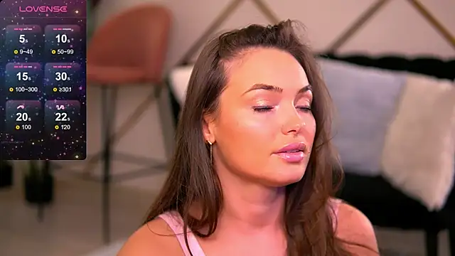 EmilyJuarez online show from 12-19-25, 08:54