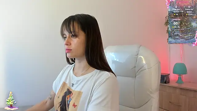 Laayla fiire2 online show from 12-20-24, 12:27