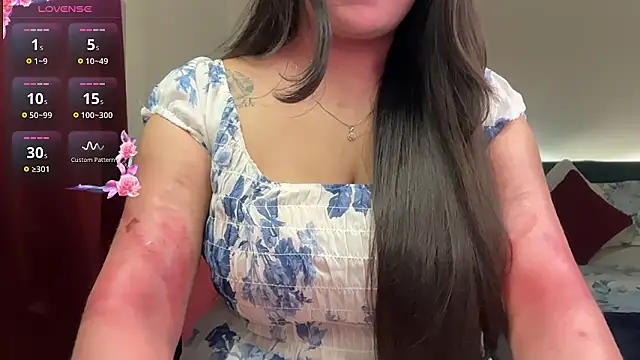 Snapshot of nandini_7 chatting on 03-10-26, 05:51 nandini 7 online show from 03-10-26, 05:51