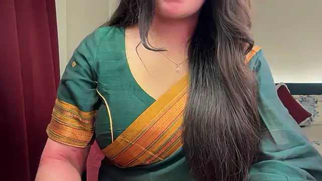 Snapshot of nandini_7 chatting on 03-18-26, 06:11 nandini 7 online show from 03-18-26, 06:11