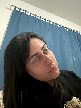 Blue butterfly online show from 09-29-25, 11:53