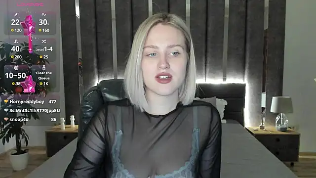  Sarah Soul  online show from 12-18-24, 07:26