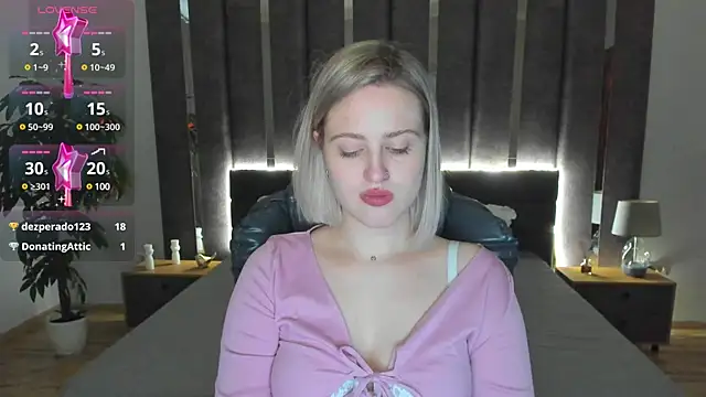  Sarah Soul  online show from 12-21-24, 04:09
