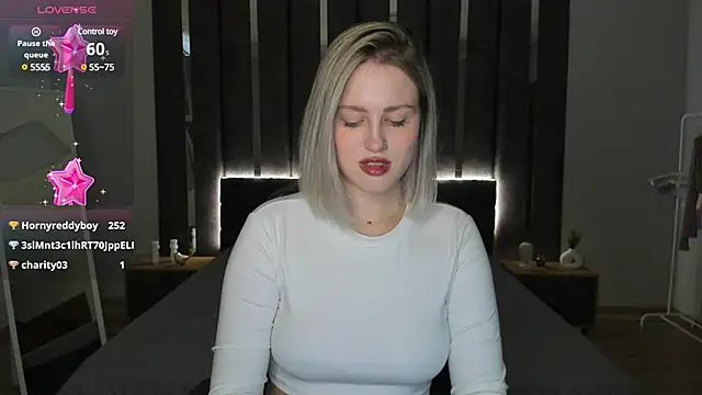  Sarah Soul  online show from 02-04-25, 04:05