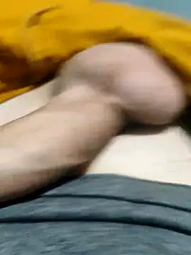 Snapshot of alonso202020 chatting on 11-02-25, 12:46 alonso202020 online show from 11-02-25, 12:46