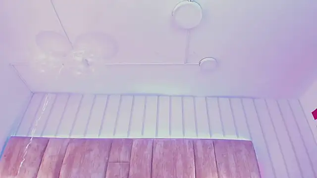 Snapshot of Cloesweet_1 chatting on 02-18-25, 03:32 Cloesweet 1 online show from 02-18-25, 03:32