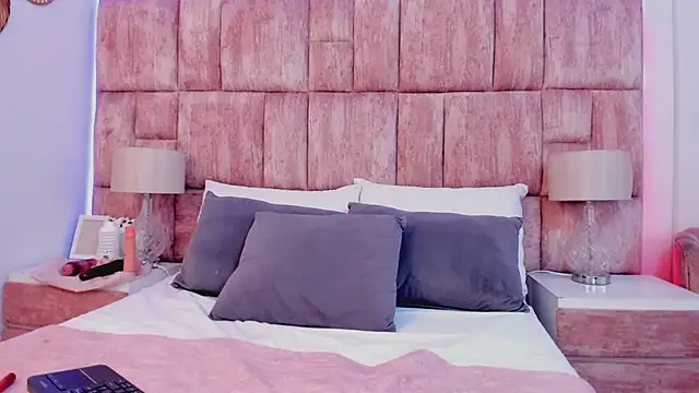 Snapshot of Cloesweet_1 chatting on 03-09-25, 06:21 Cloesweet 1 online show from 03-09-25, 06:21