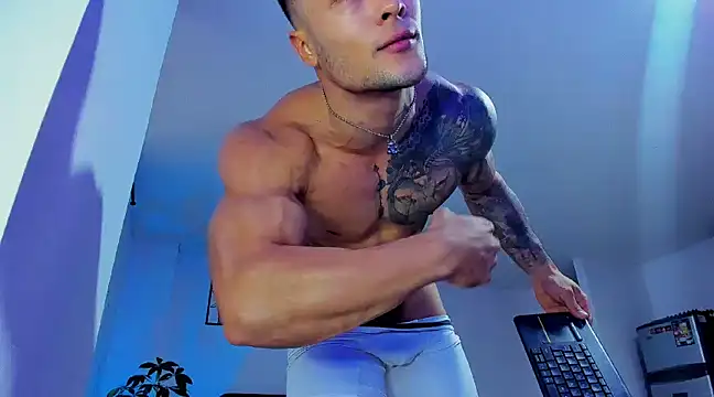 Snapshot of alexander_collin02 chatting on 01-04-25, 12:59 alexander collin02 online show from 01-04-25, 12:59