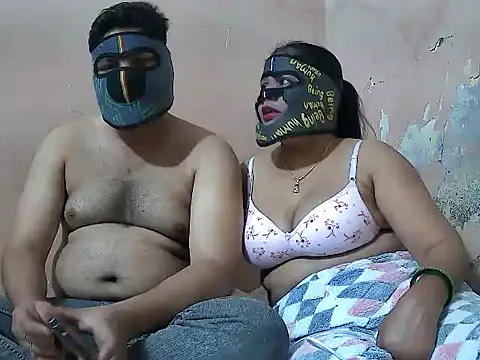 Snapshot of MasalaMasti61 chatting on 01-09-26, 03:59 MasalaMasti61 online show from 01-09-26, 03:59