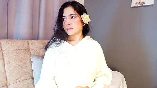 adara johnson   online show from 09-18-25, 11:45