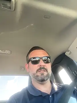 Snapshot of Thehandyman420 chatting on 11-03-25, 10:10 Thehandyman420 online show from 11-03-25, 10:10