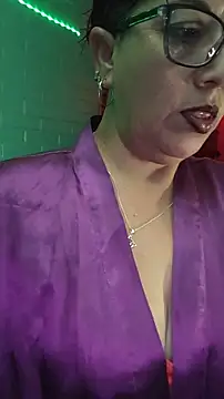 TRISH MILF online show from 12-03-24, 12:57