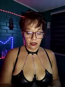 TRISH MILF online show from 01-12-25, 01:00