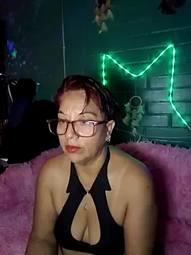 TRISH MILF online show from 03-20-25, 01:02