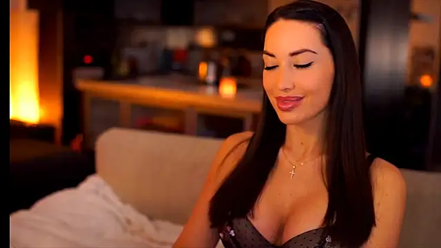 SexySecretary  online show from 02-21-25, 08:05