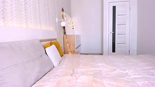 Kate Ree online show from 02-17-25, 09:03