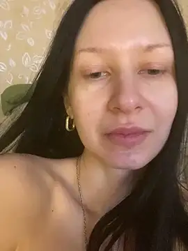 Starry Siren online show from 12-20-25, 07:59