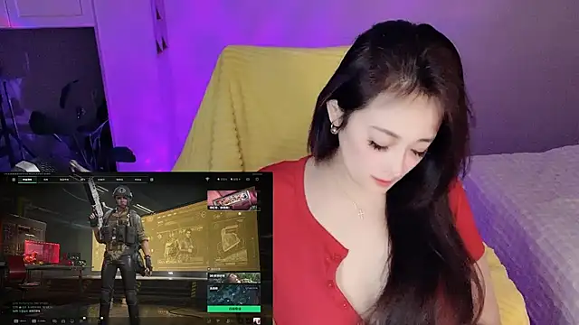 Snapshot of Daisy-77 chatting on 02-10-26, 11:47 Daisy-77 online show from 02-10-26, 11:47