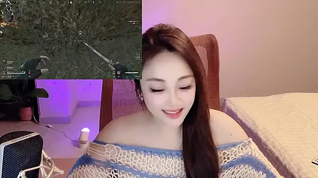 Snapshot of Daisy-77 chatting on 02-17-26, 05:41 Daisy-77 online show from 02-17-26, 05:41