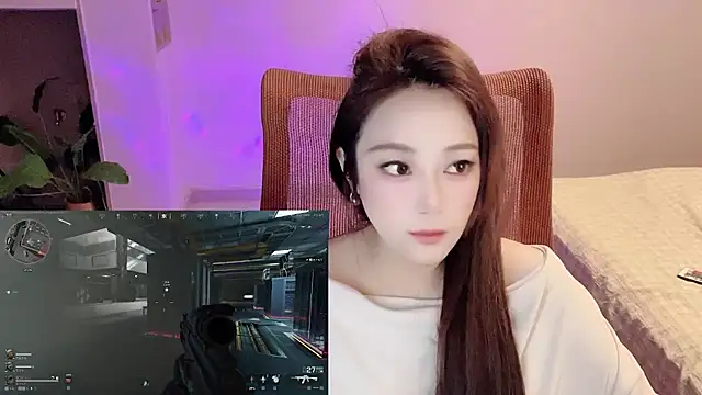 Snapshot of Daisy-77 chatting on 03-01-26, 09:33 Daisy-77 online show from 03-01-26, 09:33