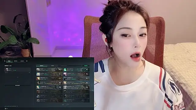 Snapshot of Daisy-77 chatting on 03-16-26, 01:15 Daisy-77 online show from 03-16-26, 01:15