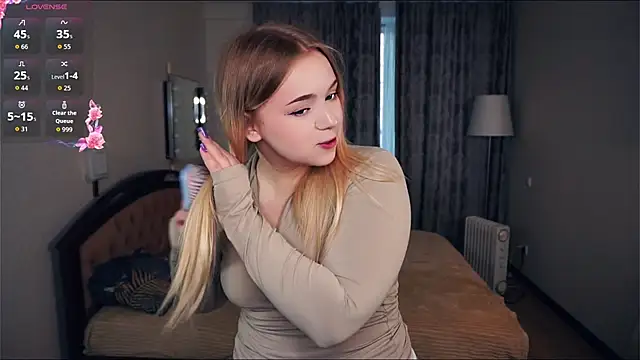 Snapshot of ZaraCreedon chatting on 09-27-25, 05:34 ZaraCreedon online show from 09-27-25, 05:34