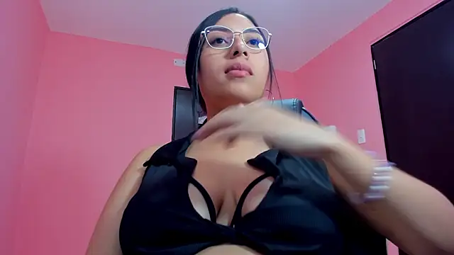 AlanaPetterson online show from 12-14-24, 03:58