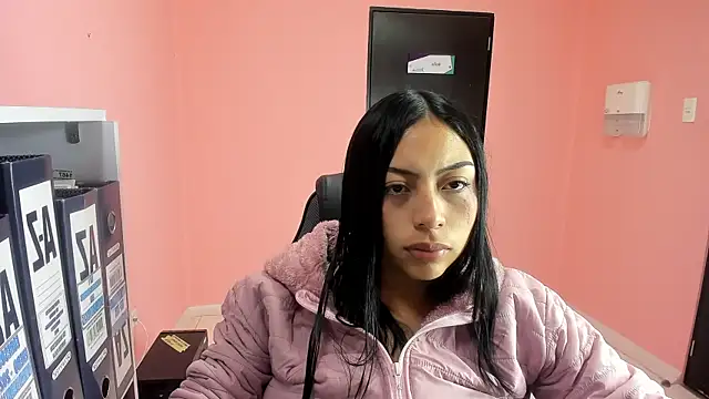 AlanaPetterson online show from 02-08-25, 01:33