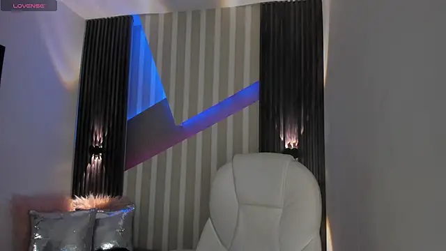 emily layton online show from 01-14-25, 02:32